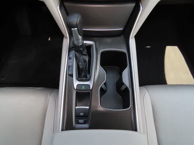 Certified 2018 Honda Accord LX image 20