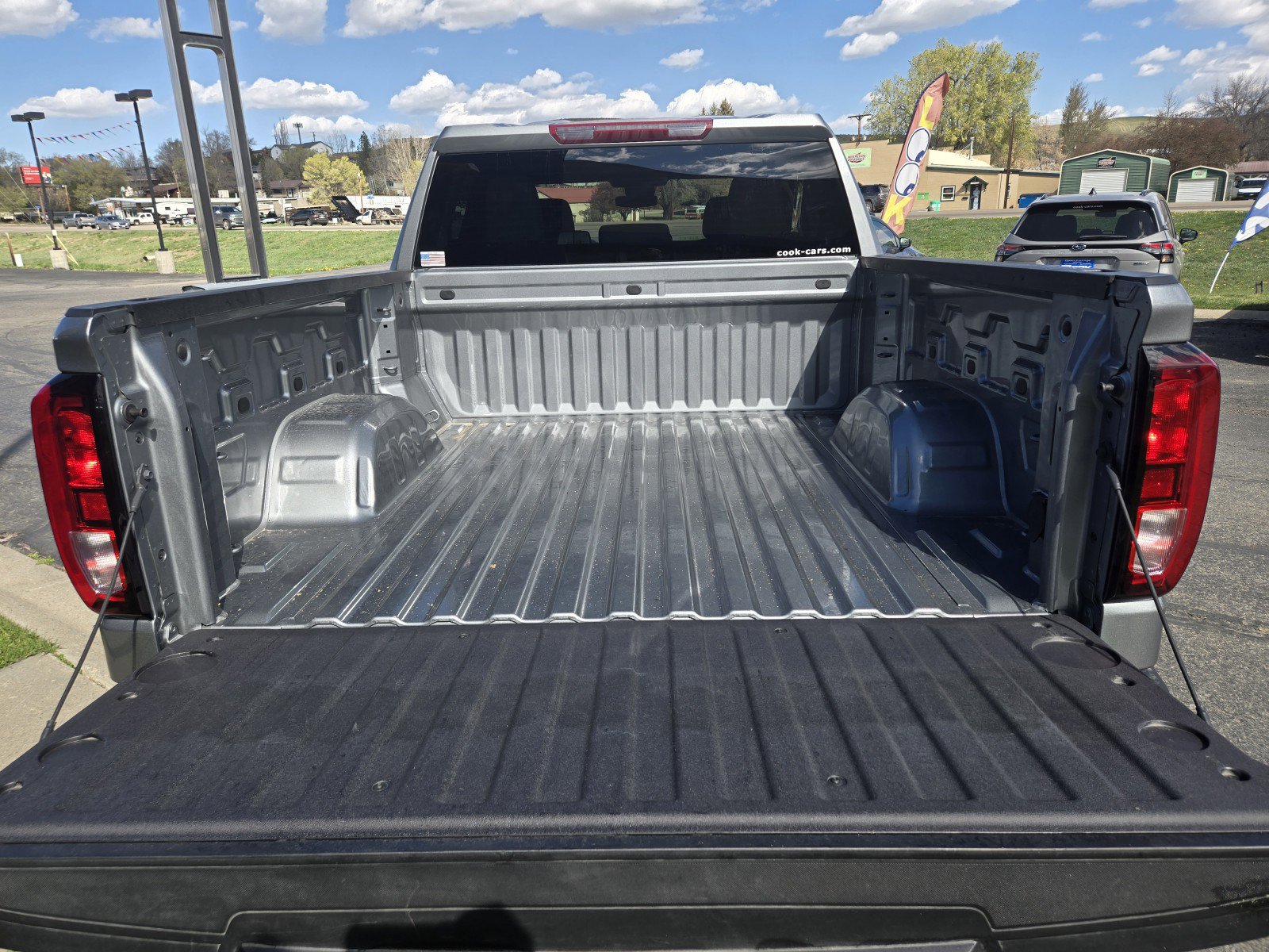 Used 2024 GMC Sierra 1500 Elevation AWD/4WD image 32