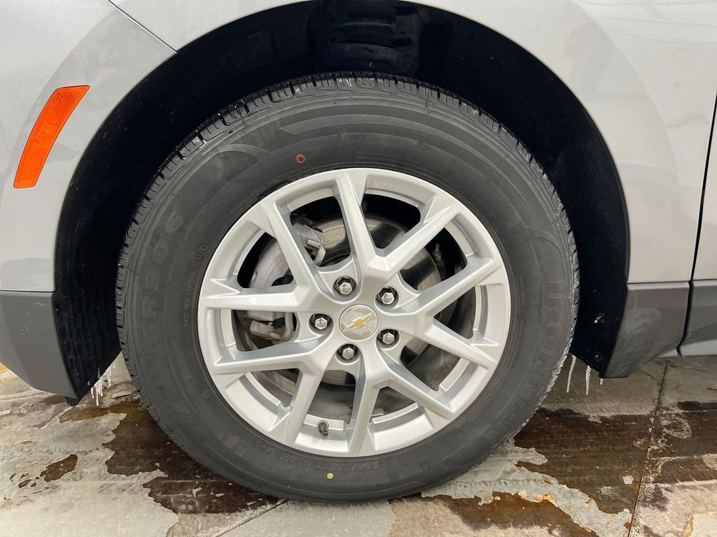 Used 2024 Chevrolet Equinox LT image 26