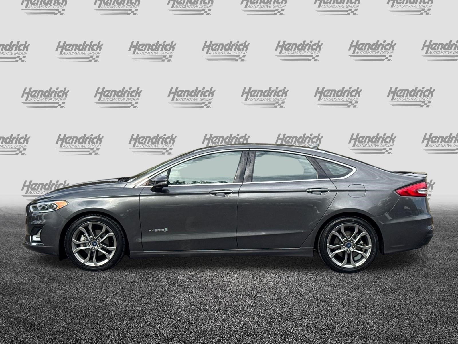 Used 2019 Ford Fusion Titanium FWD image 8