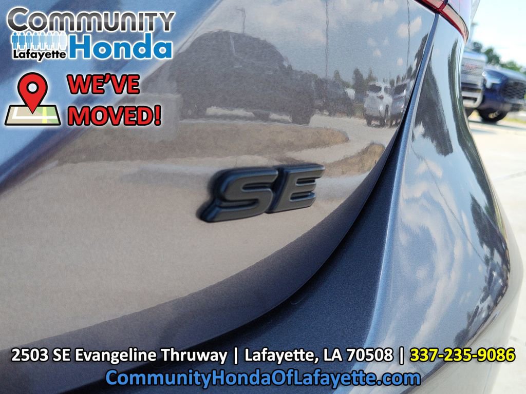 Used 2022 Toyota Camry SE FWD image 8