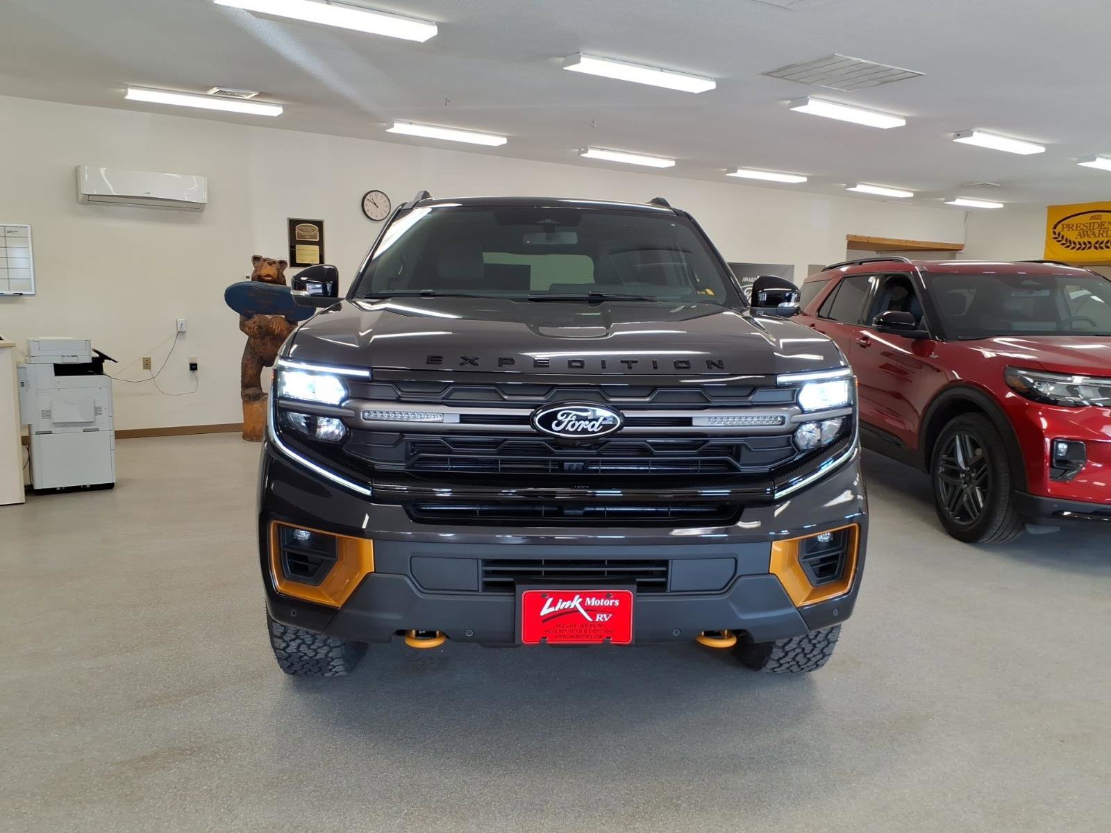 New 2026 Ford Expedition Tremor image 4