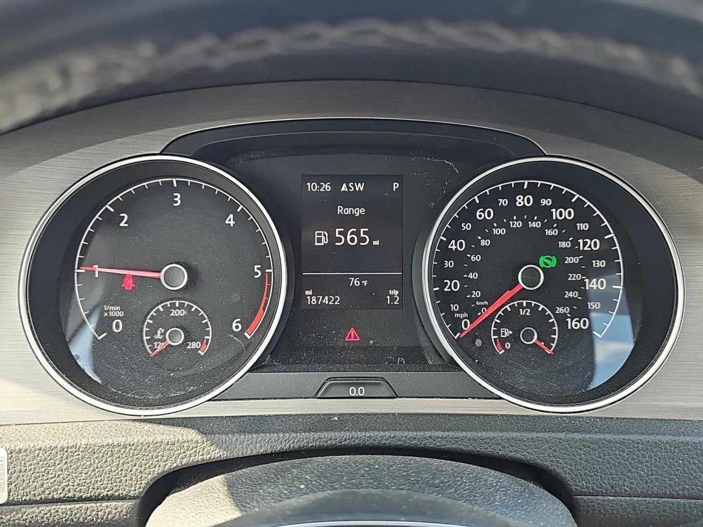 Used 2015 Volkswagen Golf TDI S FWD image 11