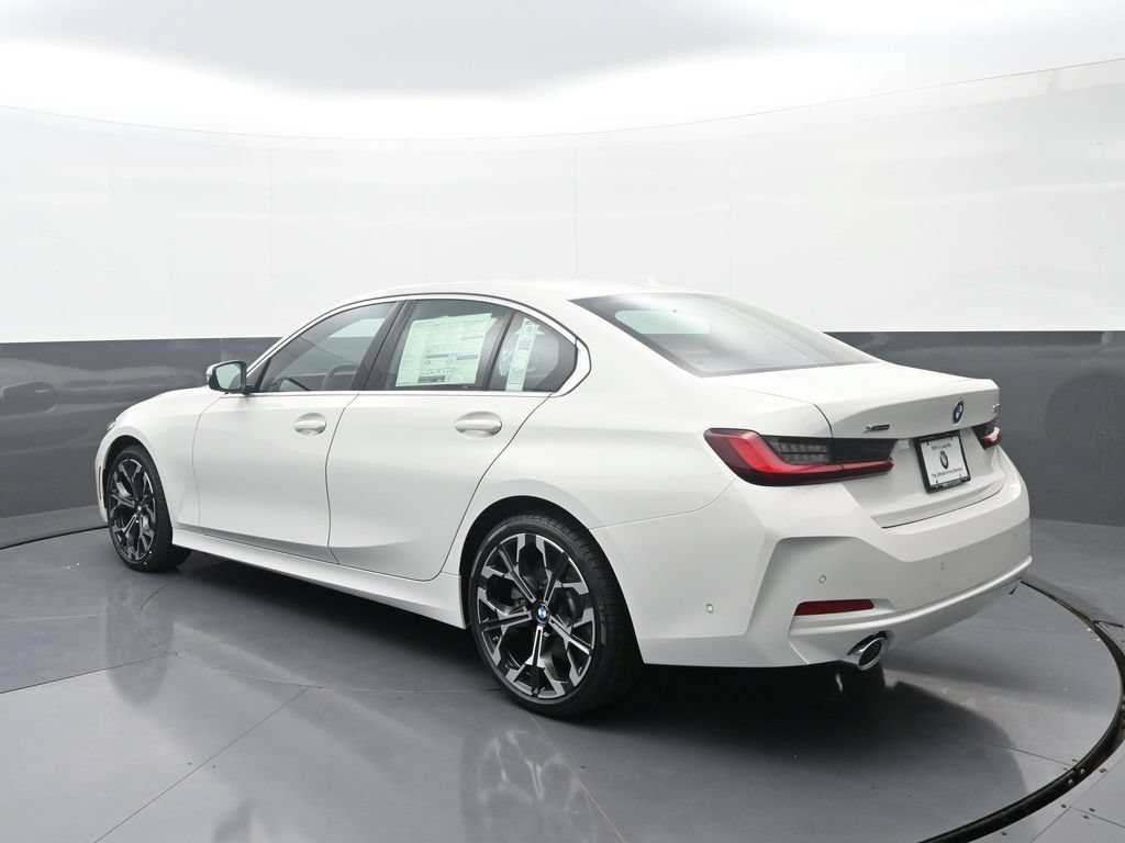 New 2026 BMW 330i xDrive Sedan w/ Convenience Package AWD/4WD image 5