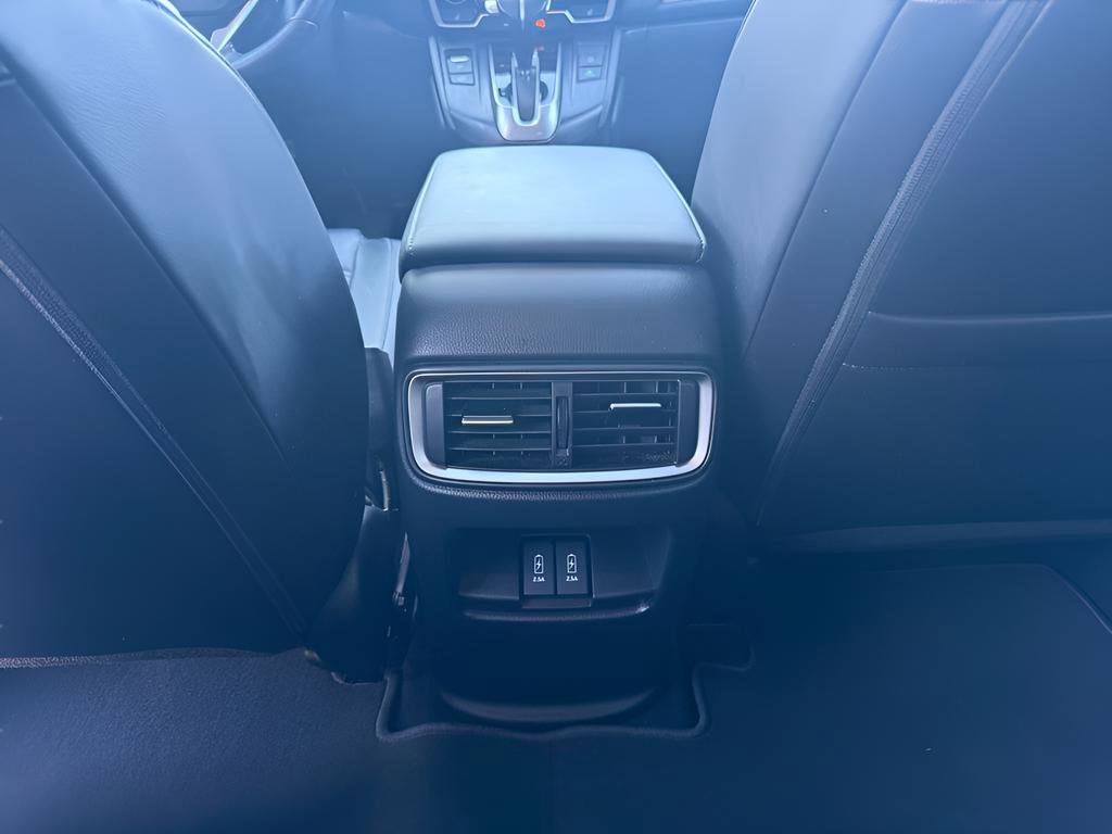Used 2020 Honda CR-V Touring image 11