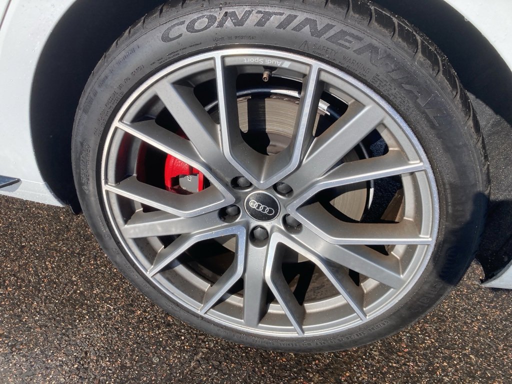 Used 2023 Audi S4 Premium Plus w/ Premium Plus Package image 16