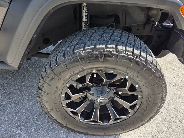 Used 2022 Jeep Wrangler Unlimited Willys image 9