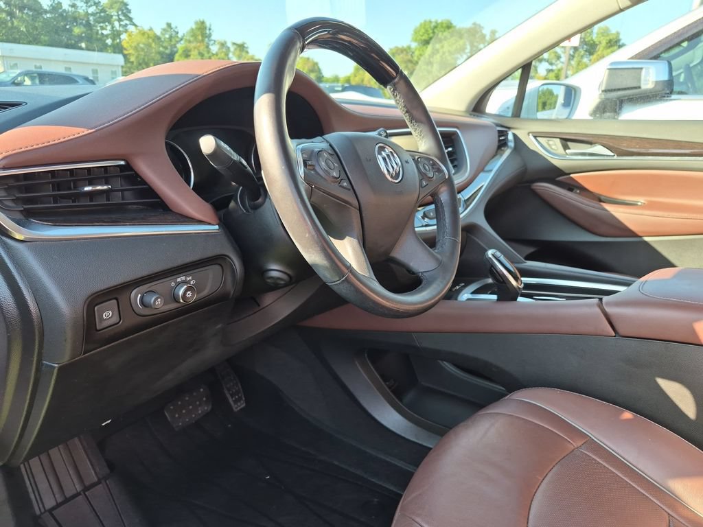Used 2019 Buick Enclave Avenir FWD image 14
