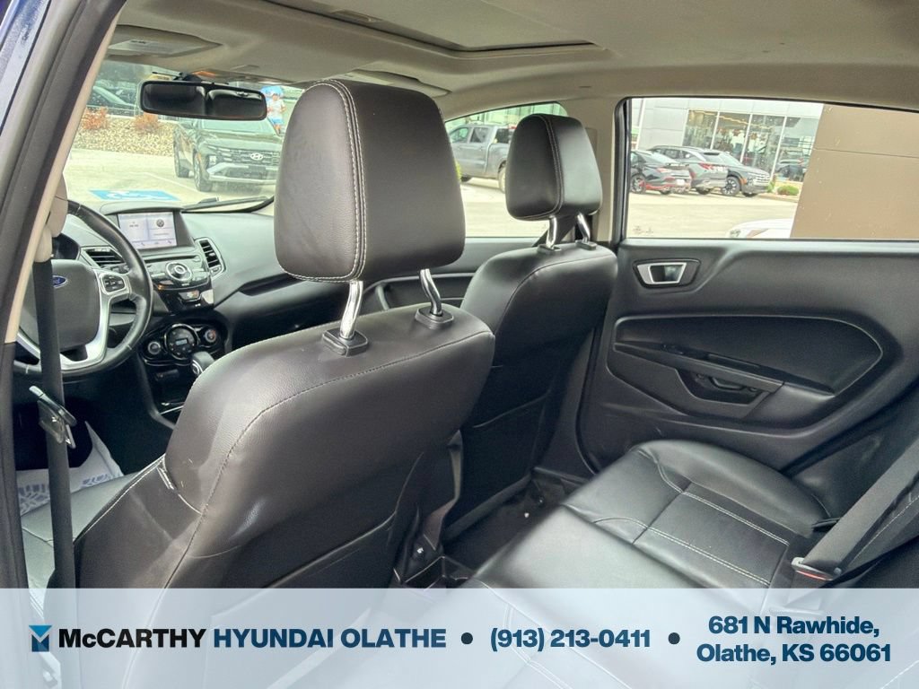 Used 2016 Ford Fiesta Titanium FWD image 22