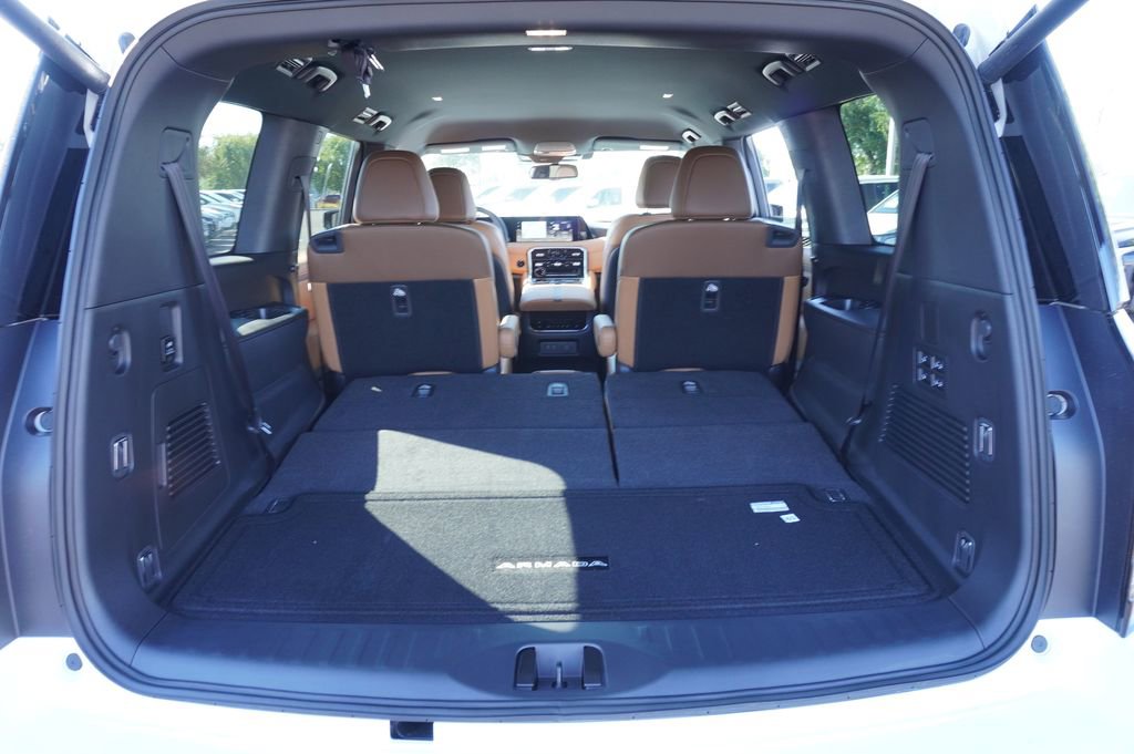 New 2026 Nissan Armada SL image 8