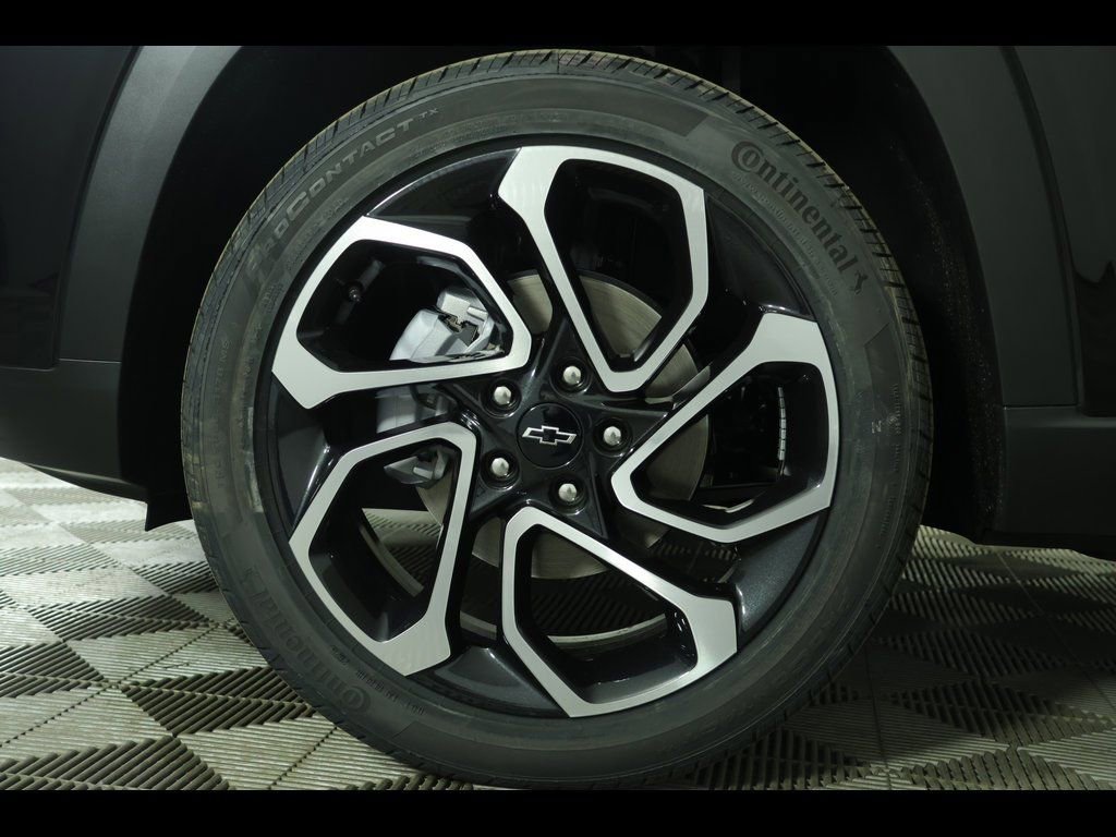 New 2026 Chevrolet Trax RS w/ Driver Confidence Package image 13