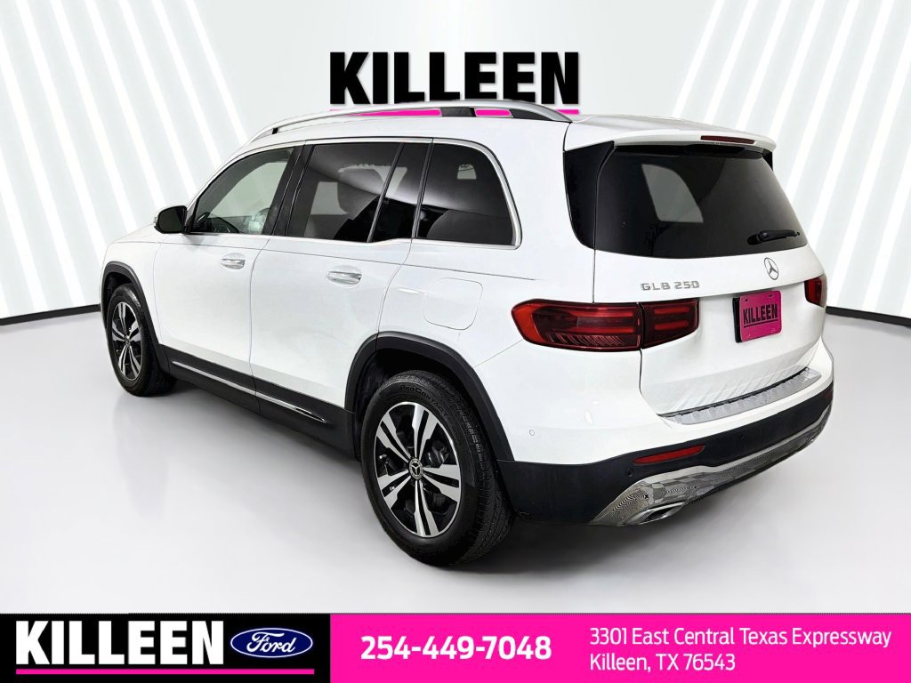 Used 2025 Mercedes-Benz GLB 250 image 6