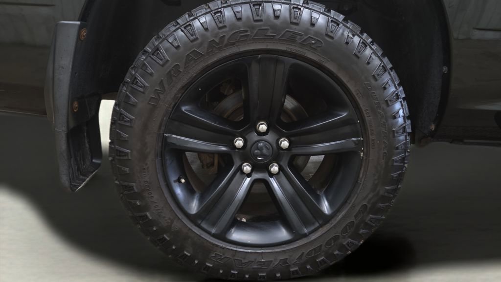 Used 2018 RAM 1500 Sport w/ Sport Premium Group image 35