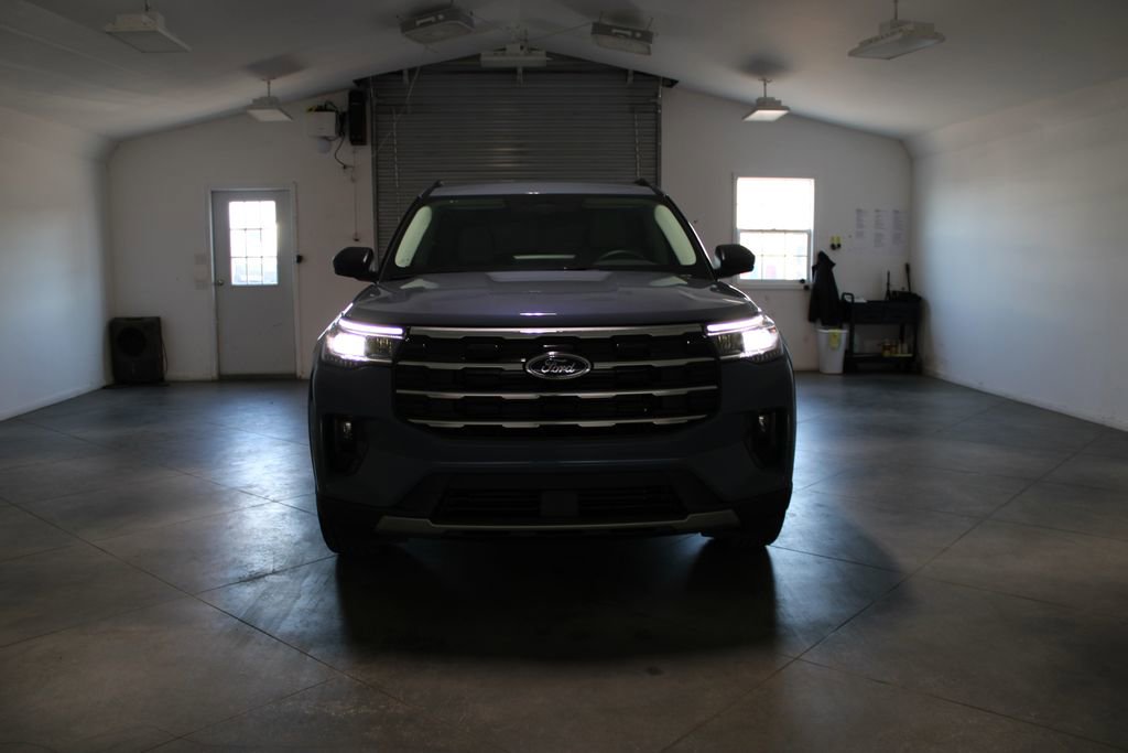 New 2026 Ford Explorer Active image 53