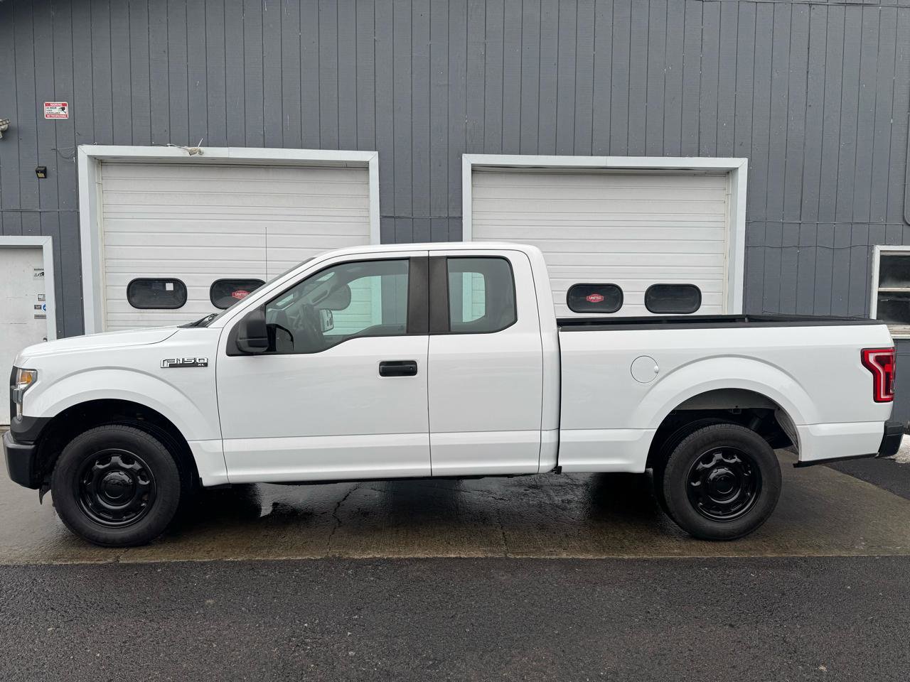 Used 2016 Ford F150 XL w/ Equipment Group 101A Mid RWD image 7