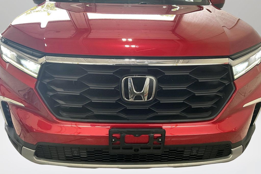 Used 2023 Honda Pilot EX-L image 32