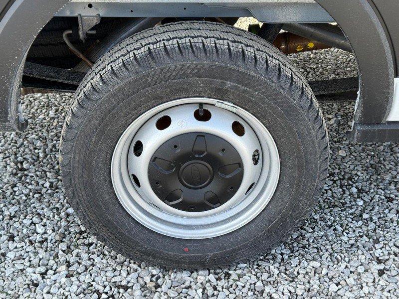 New 2026 Ford Transit 250 148 Medium Roof image 4