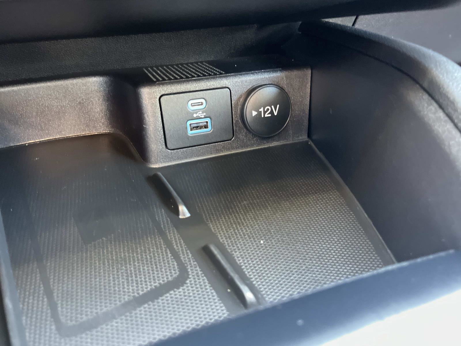 Used 2022 Ford Escape SEL w/ SEL Stealth AWD Package image 33