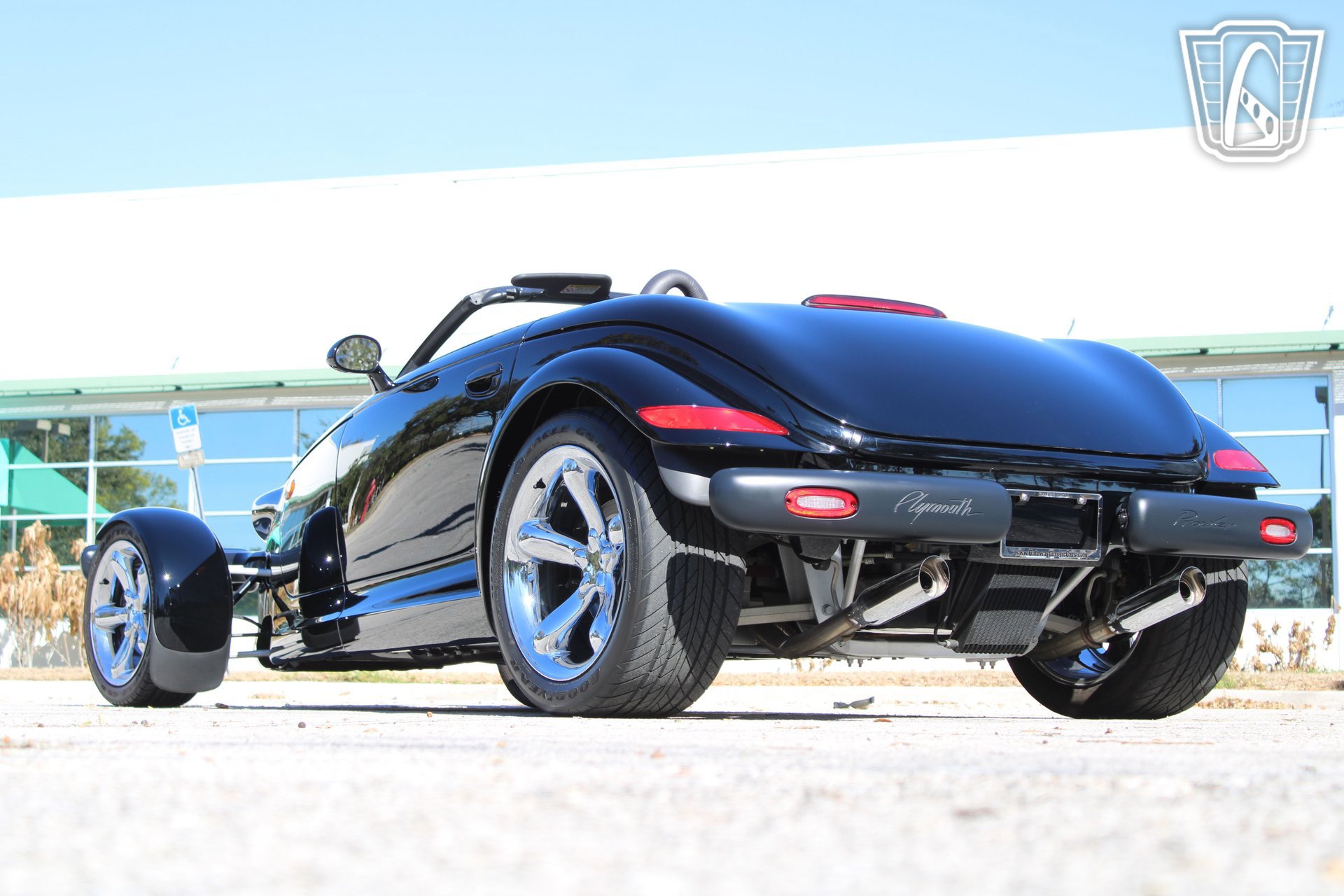 Used 2000 Plymouth Prowler RWD image 5