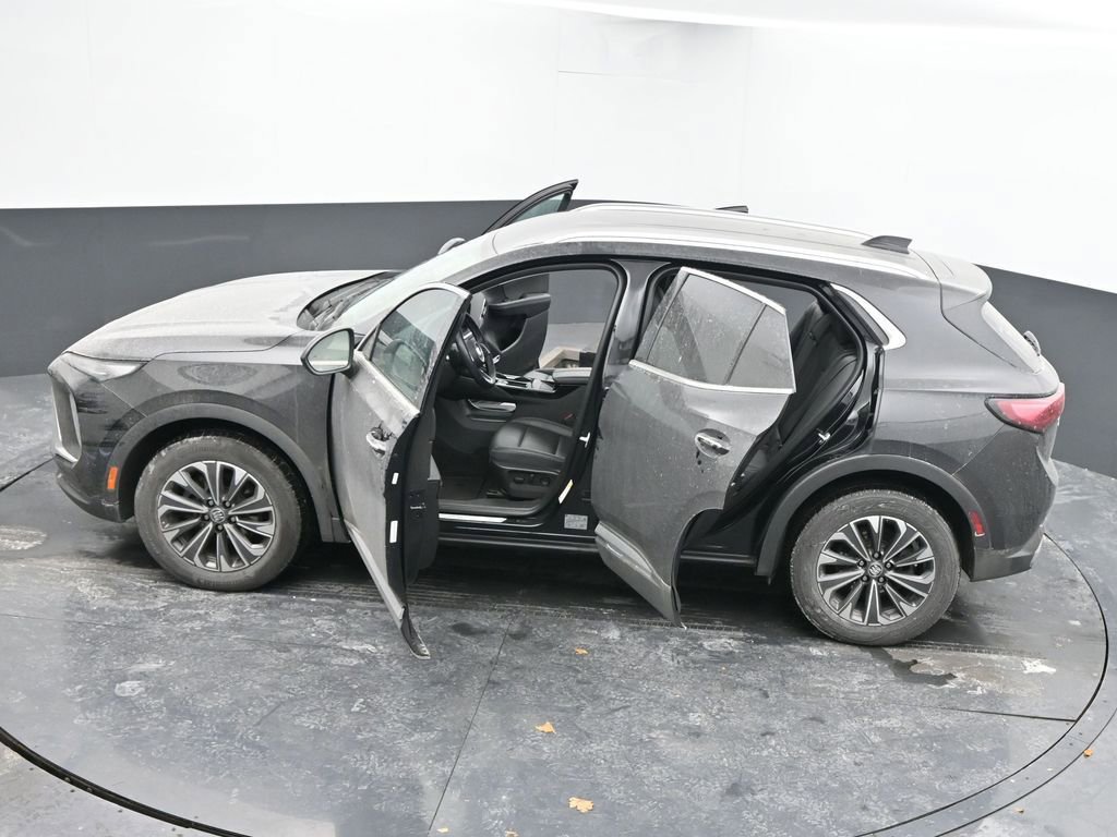 Used 2024 Buick Envision Preferred image 60