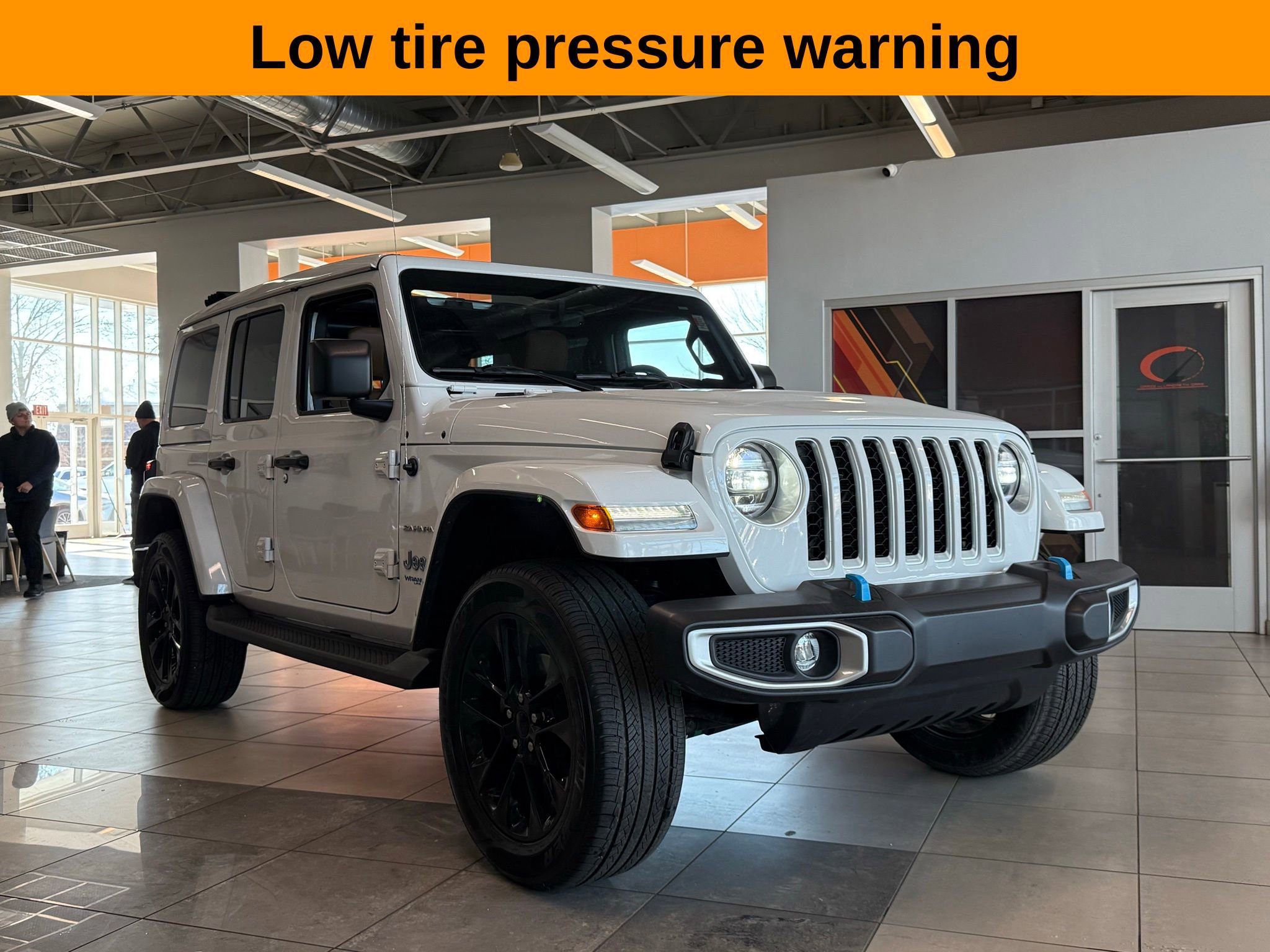 Used 2022 Jeep Wrangler Unlimited Sahara w/ Cold Weather Group image 7