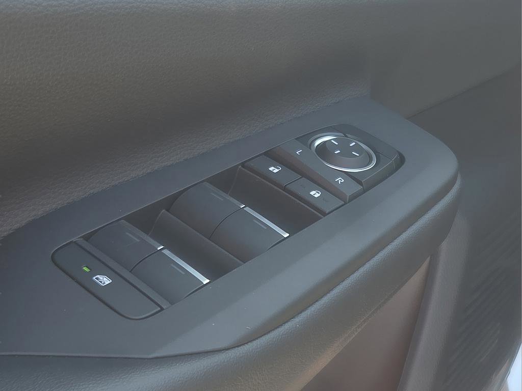 New 2026 Toyota Prius Plug-In Hybrid image 18