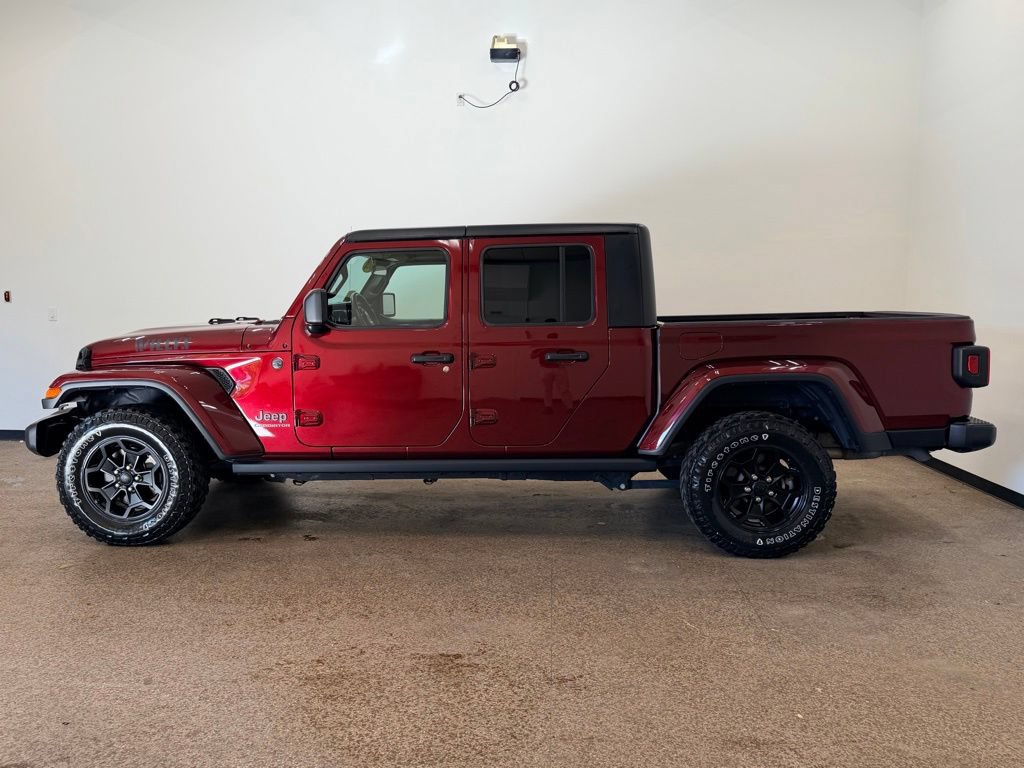 Used 2022 Jeep Gladiator Sport AWD/4WD image 2