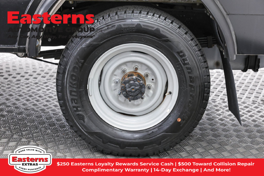 Used 2023 Ford E-350 and Econoline 350 Super Duty w/ Power Windows & Locks Group RWD image 32