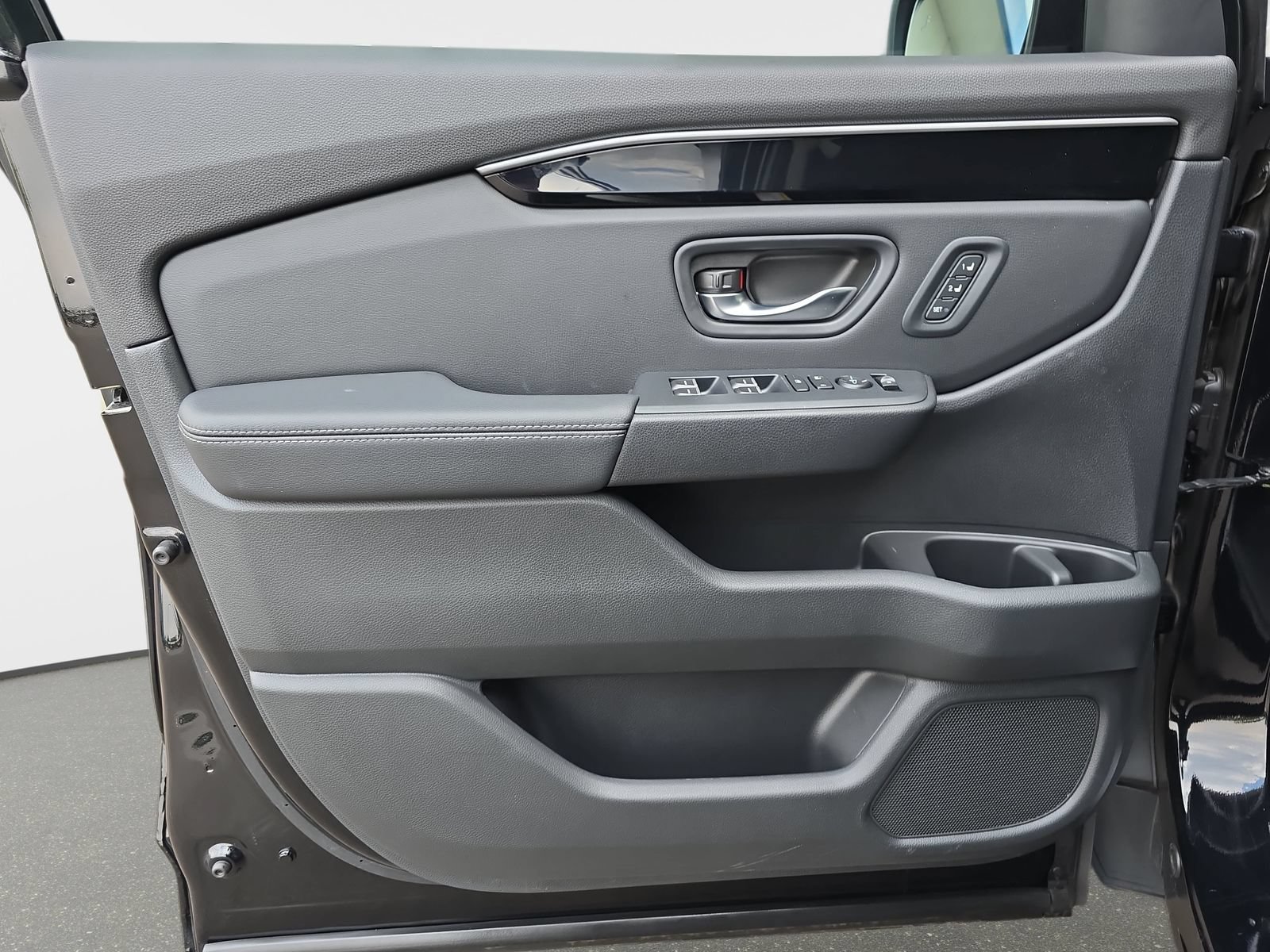 Certified 2024 Honda Pilot EX-L image 25