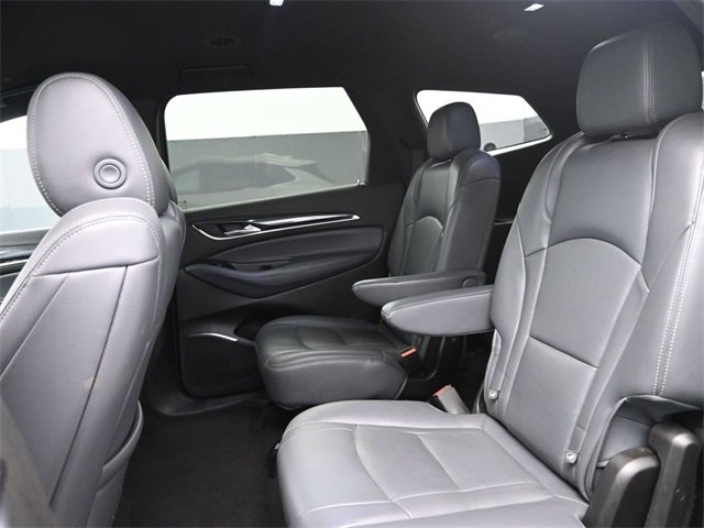 Used 2022 Buick Enclave Premium image 12