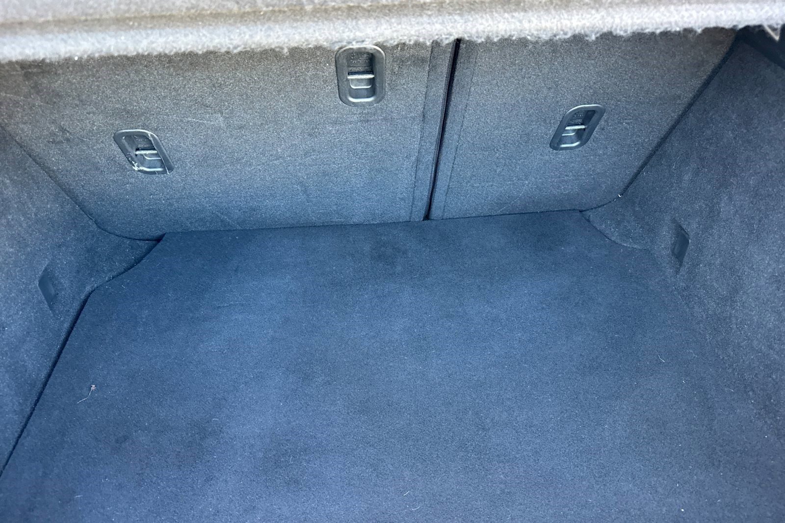 Used 2019 MAZDA MAZDA3 AWD Hatchback w/ Premium Pkg image 32