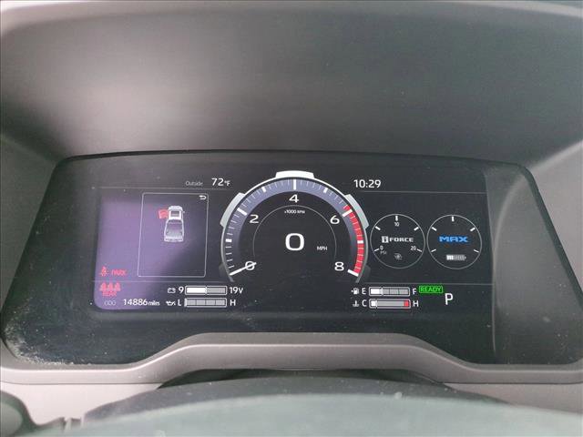 Used 2024 Toyota Tundra Platinum AWD/4WD image 11
