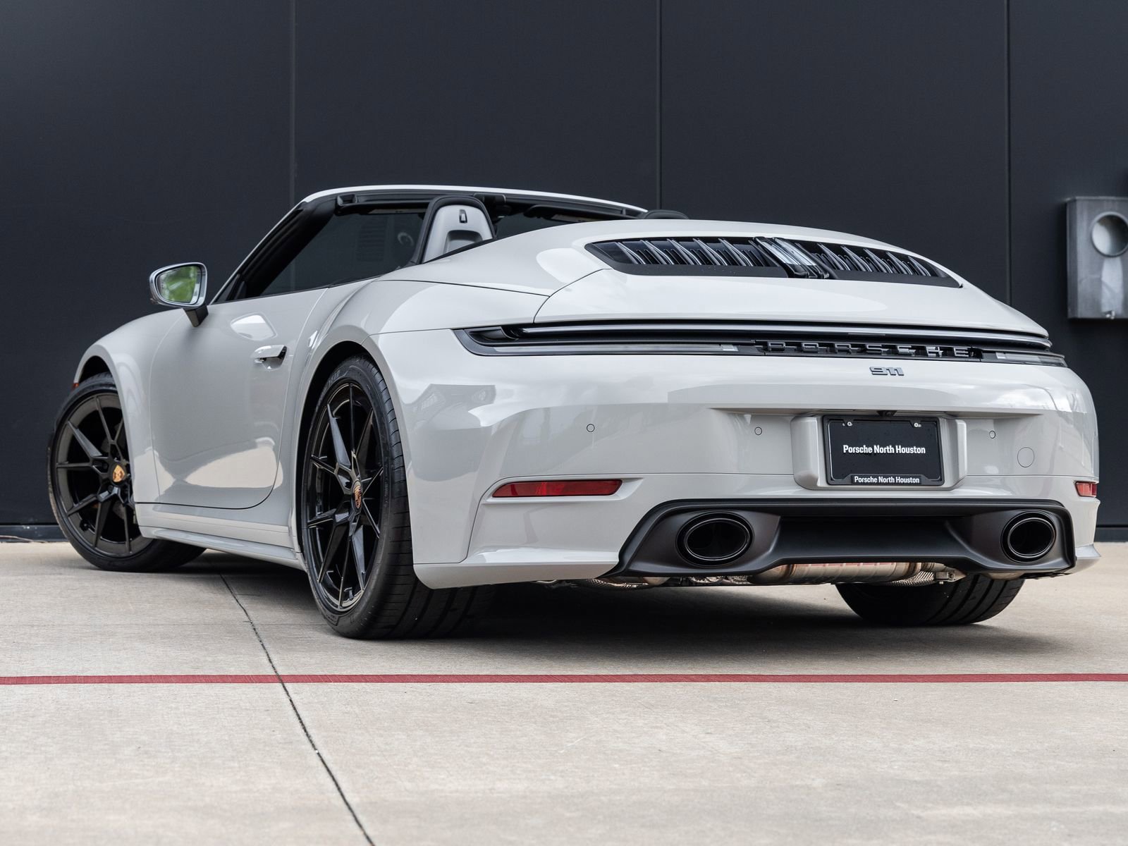 New 2026 Porsche 911 Carrera T image 3