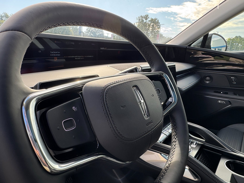 New 2026 Lincoln Nautilus Reserve w/ Jet Appearance Package image 31