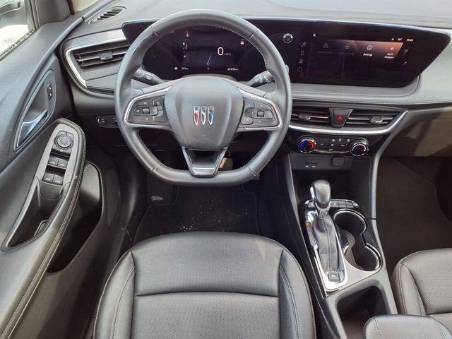 Used 2024 Buick Encore GX Sport Touring image 4