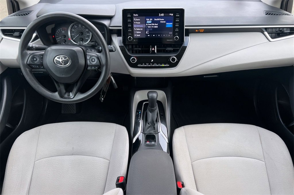 Used 2021 Toyota Corolla LE w/ Carpet Mat Package (TMS) image 15