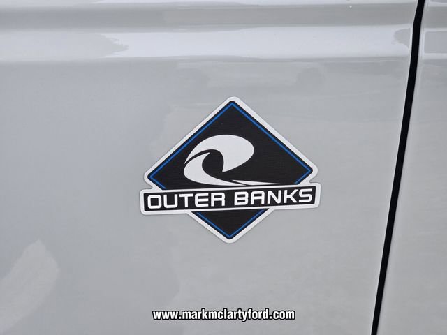 New 2026 Ford Bronco Outer Banks image 6