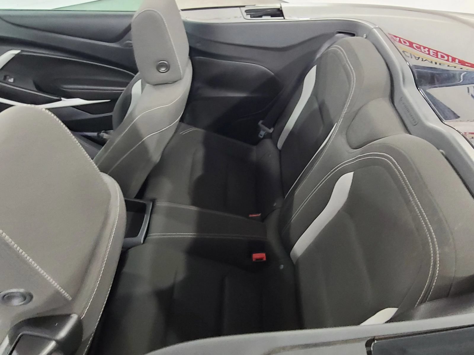 Used 2020 Chevrolet Camaro LT RWD image 28