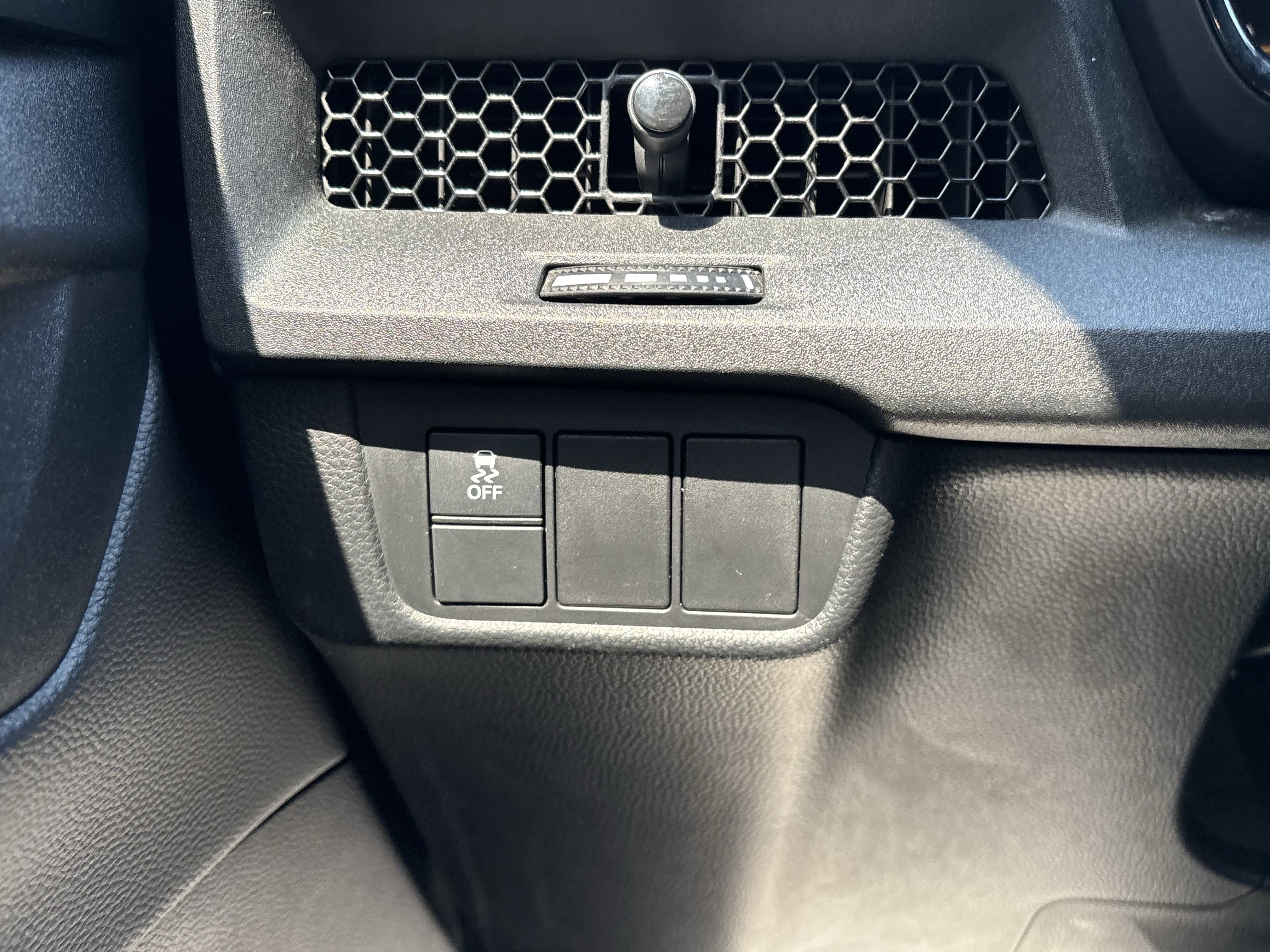 Used 2023 Honda CR-V EX image 40