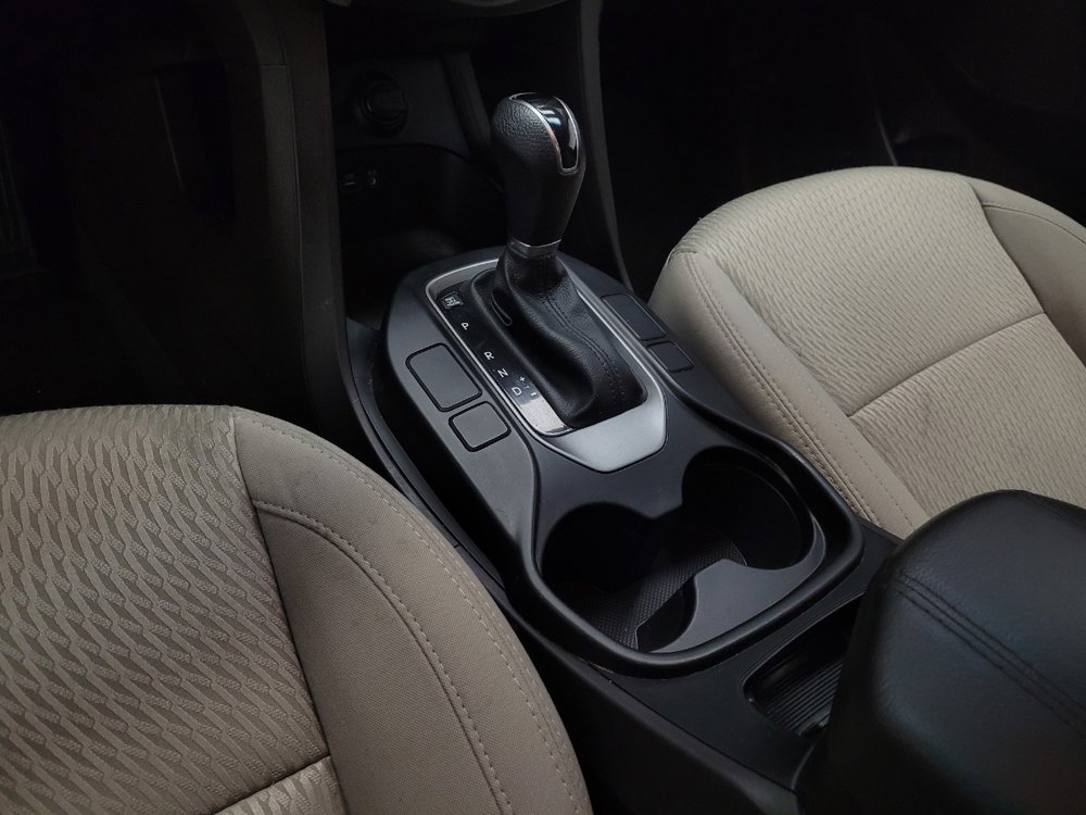 Used 2017 Hyundai Santa Fe Sport image 26