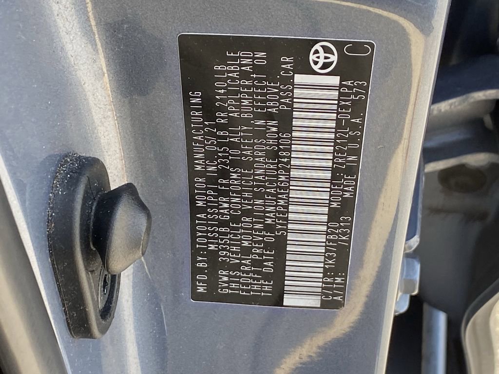 Used 2021 Toyota Corolla LE image 15