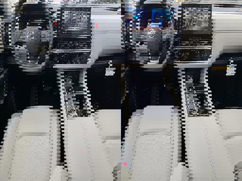 New 2026 Nissan Pathfinder SL image 17