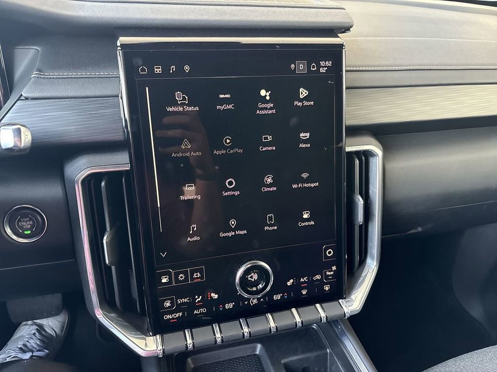 Certified 2025 GMC Acadia Elevation image 13