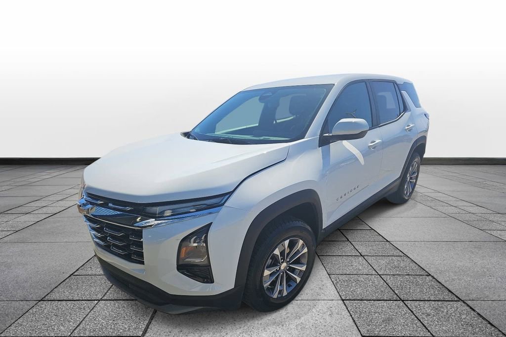 Used 2025 Chevrolet Equinox LT FWD image 1