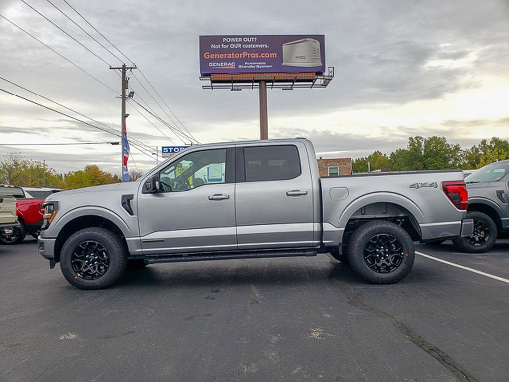 New 2025 Ford F150 XLT image 3