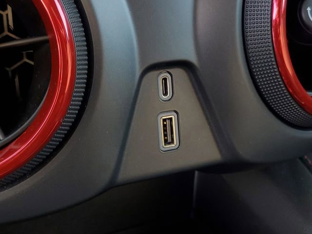 Used 2022 Chevrolet Blazer RS image 31