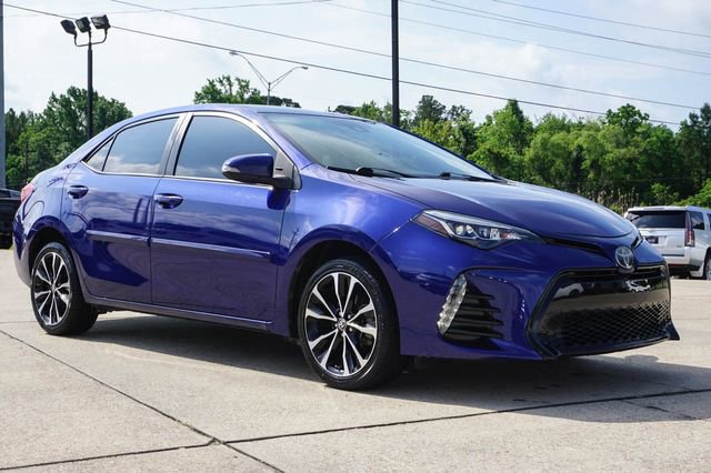 Used 2018 Toyota Corolla SE FWD image 2