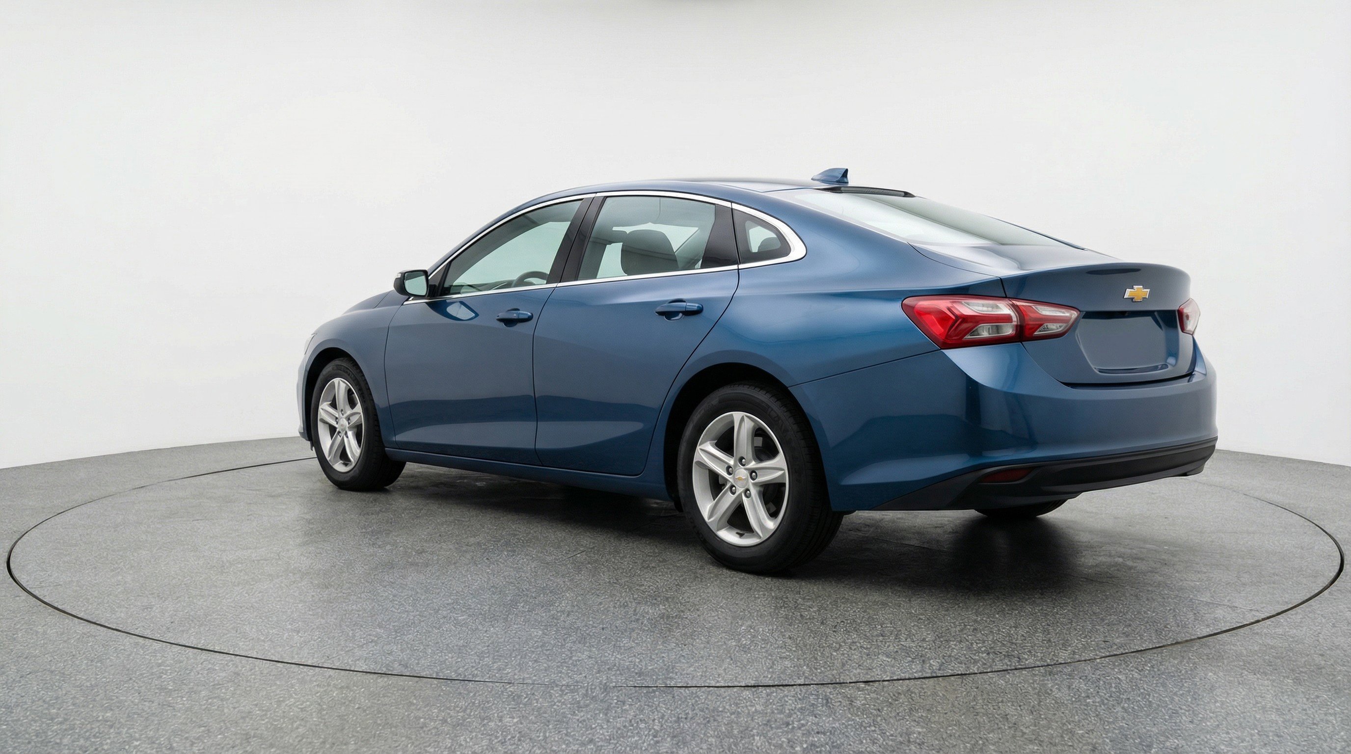 Used 2024 Chevrolet Malibu LT image 6