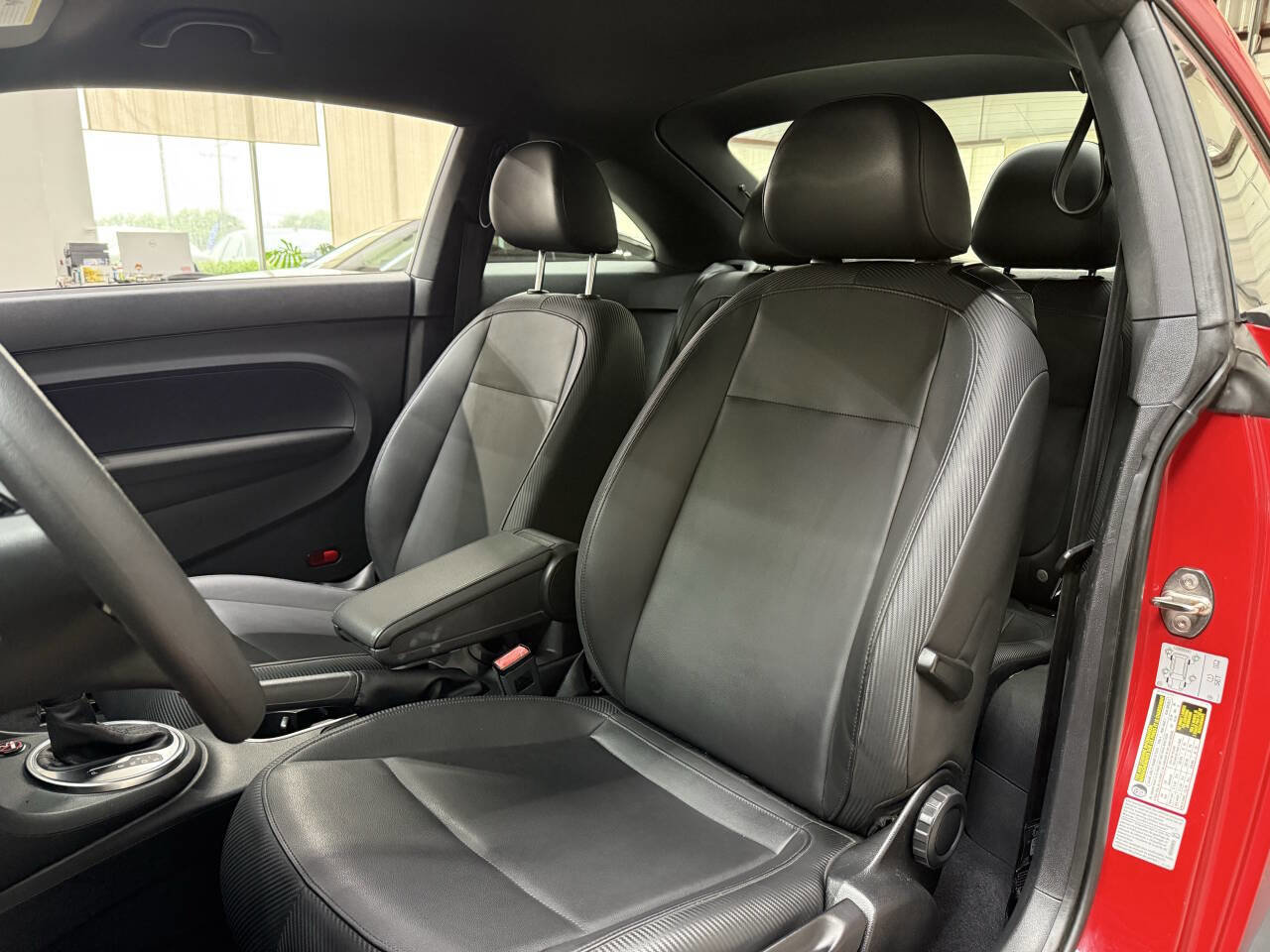 Used 2017 Volkswagen Beetle 1.8T S FWD image 11