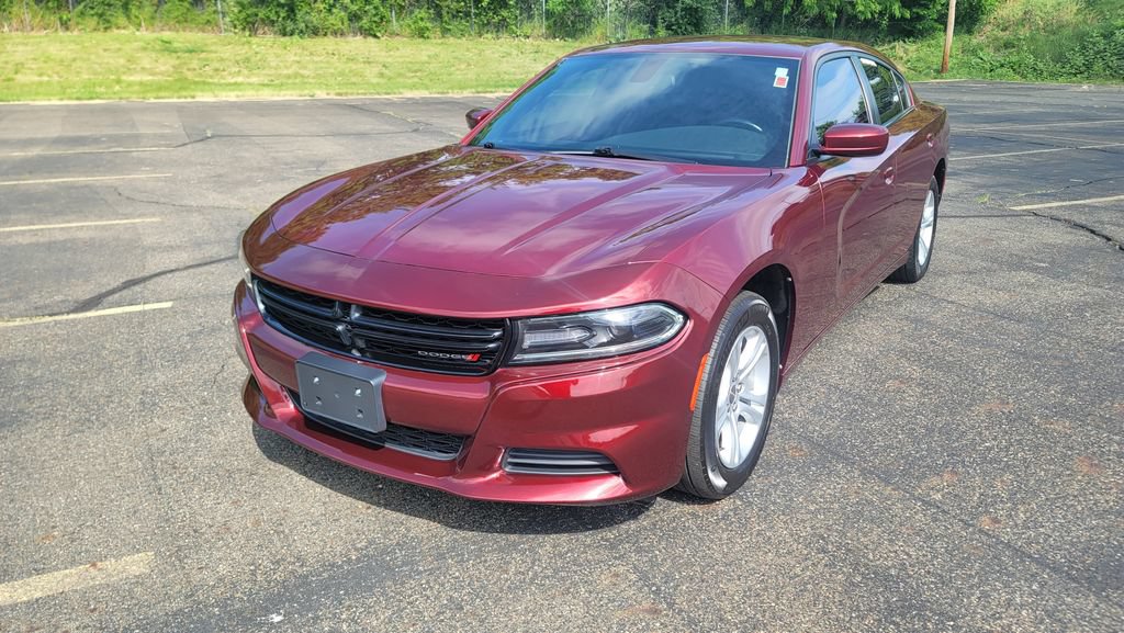 Used 2021 Dodge Charger SXT w/ Leather Interior Group RWD image 5